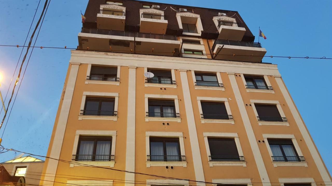 Arbans Cosy Modern Apartment In The City Center Bukares Bagian luar foto